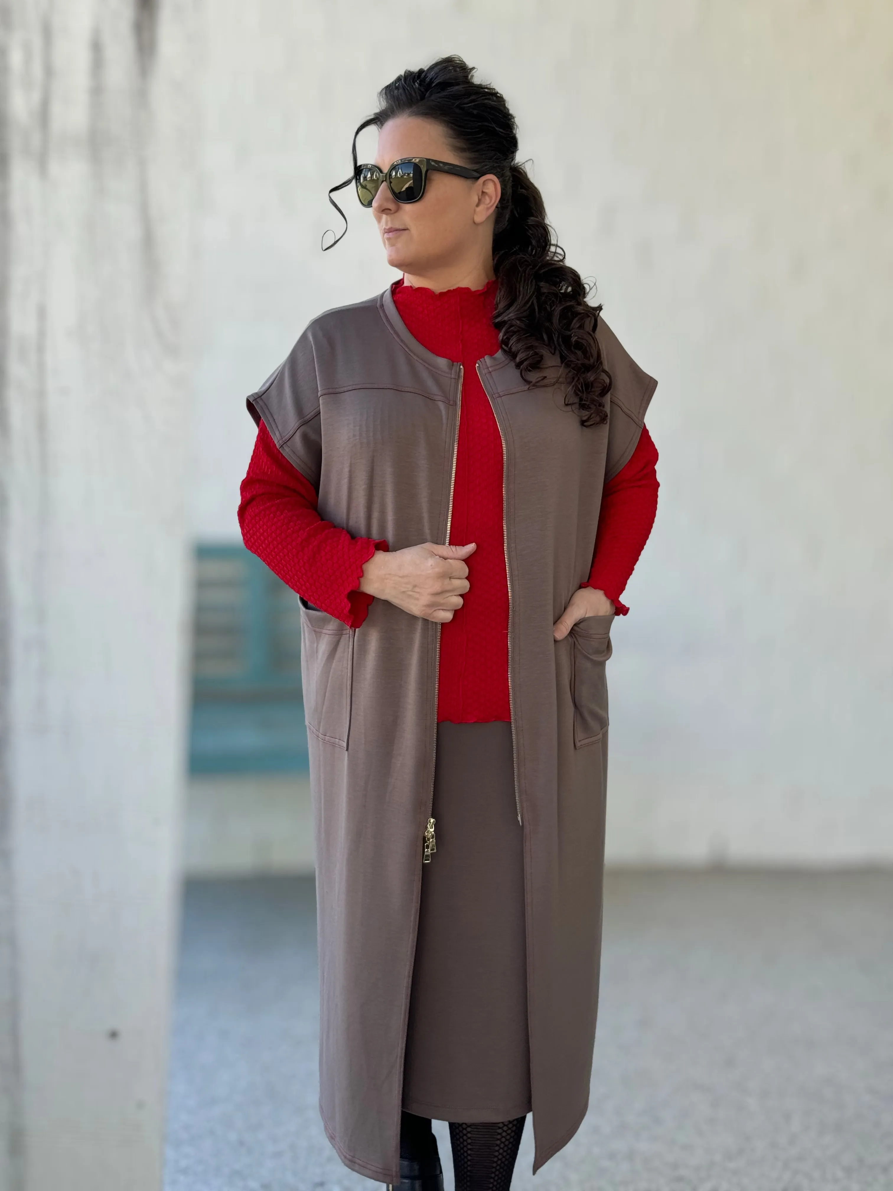 Shanel Zip Duster